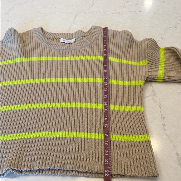 Evereve Emma Crew Stripe Pullover Size Large - Picture 8 of 9